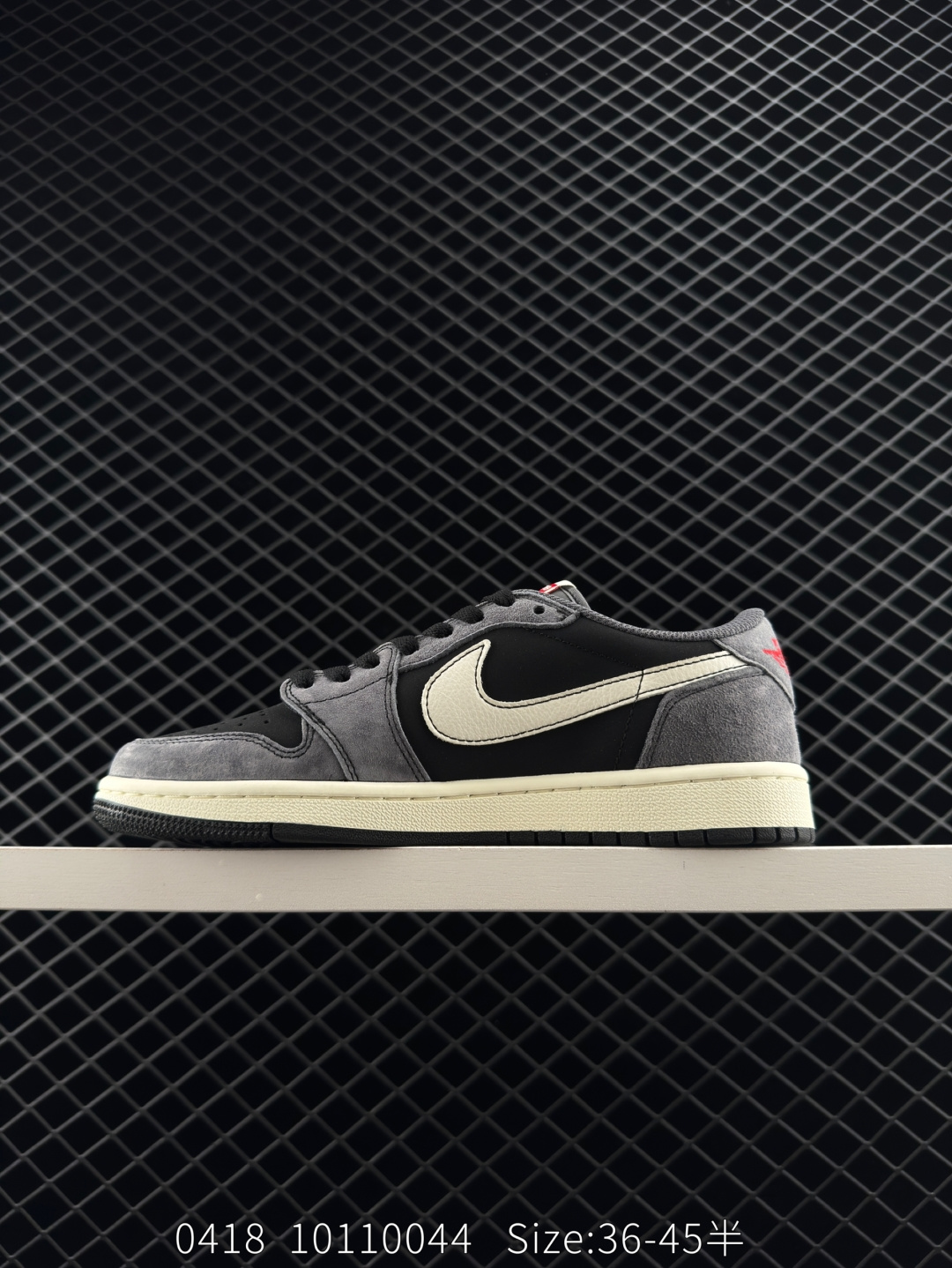 Travis Scott x Air Jordan 1 ” Reverse Mocha “